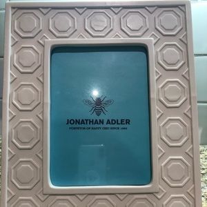 White ceramic picture frame